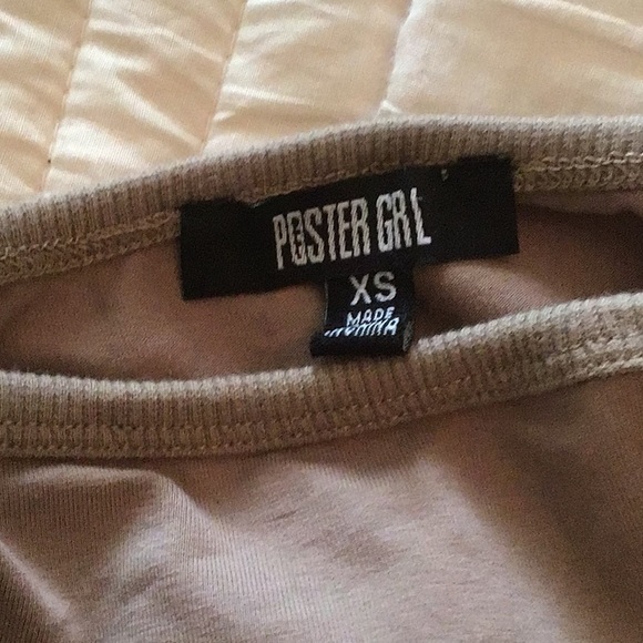 Poster Grl from Dolls Kill Side-Ruched Crop Top - Picture 2 of 2